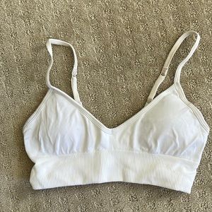 Lululemon ebb to street bra